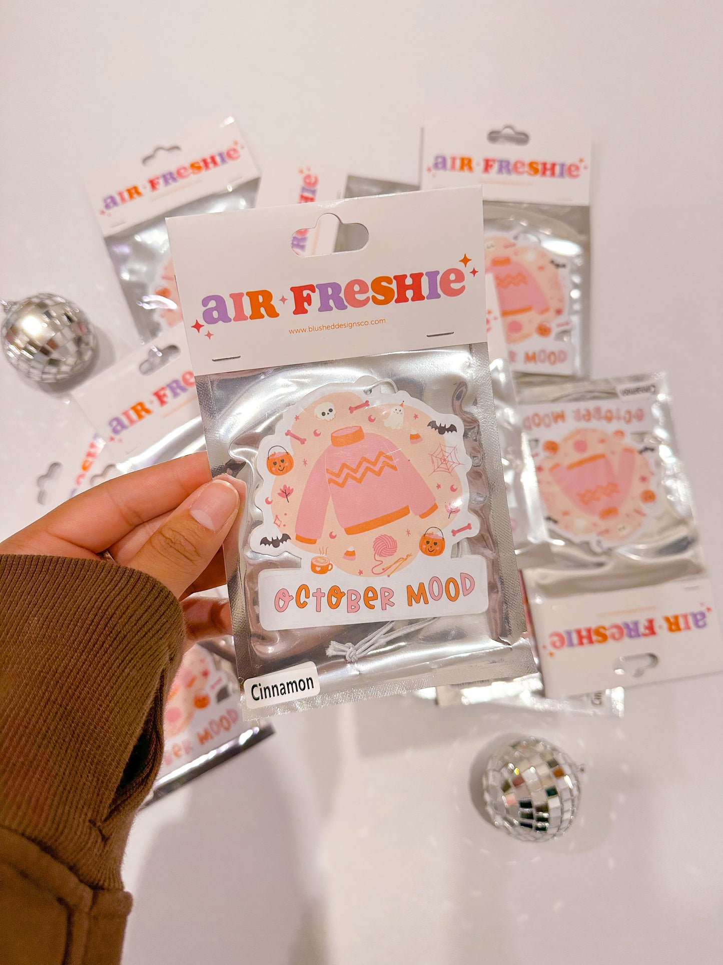 October Mood Air Freshener (Cinnamon Scent)