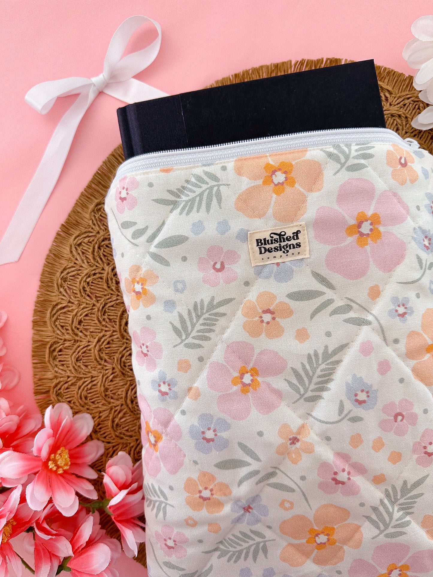Maribel Book Sleeve