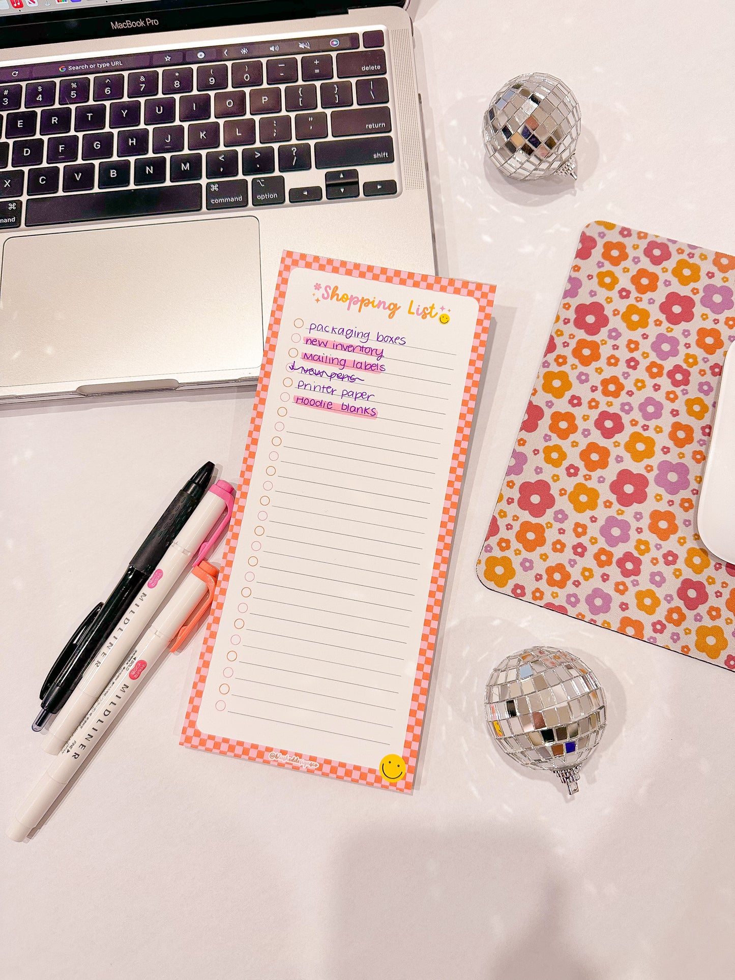 Happy Checker Shopping List Notepad