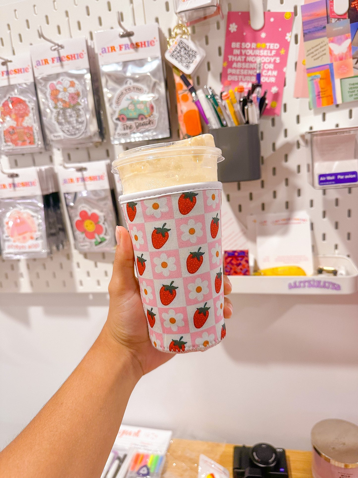 Daisy & Strawberry Checker Coffee Sleeve