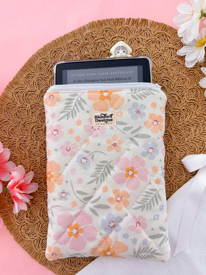 Maribel E-Reader Sleeve