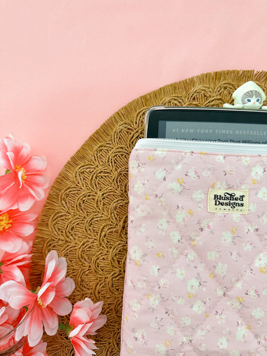 Camille E-Reader Sleeve