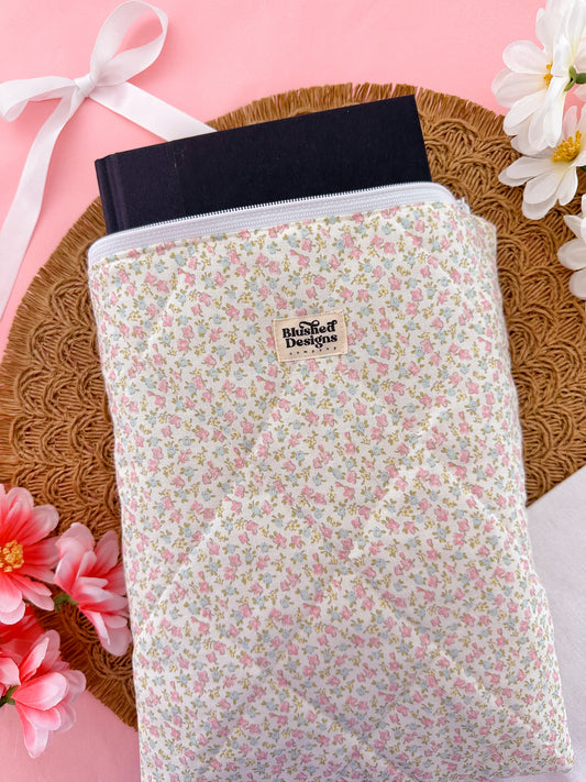 Willa Book Sleeve