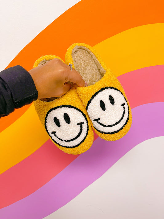 Happy Slippers: Yellow